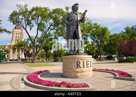 Louis Riel statua, Legislative Building, Winnipeg, Manitoba, Canada Foto Stock