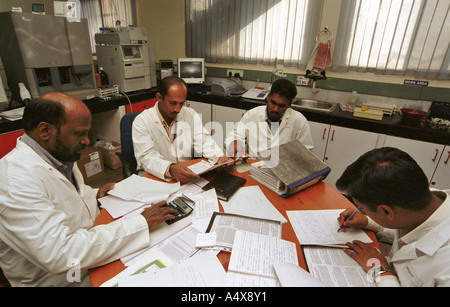 Clinigene Centro di ricerche mediche Bangalore Karnataka India Foto Stock