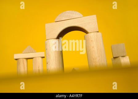 Blocco Holzklötzchen gioco Foto Stock