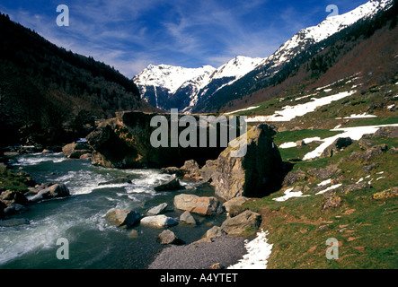 Paesaggio di montagna, montagne, il paesaggio, le montagne dei Pirenei, vicino Col du Pourtalet, Parco Nazionale dei Pirenei, in Francia, in Europa Foto Stock