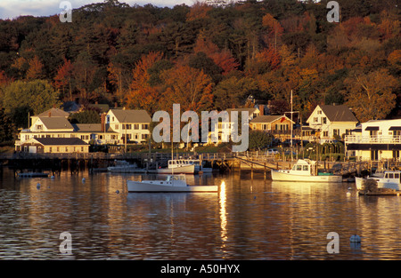 Boothbay Harbor ME Boothbay Harbor Maine in autunno Foto Stock