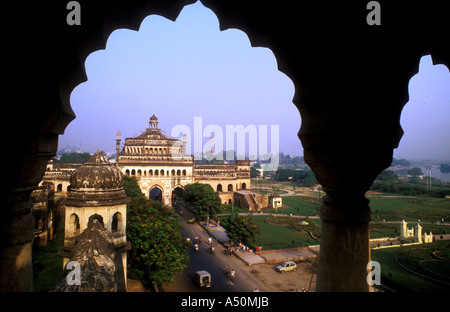 Rumi Darwaza da Bada Imambara Lucknow Uttar Pradesh, India Foto Stock