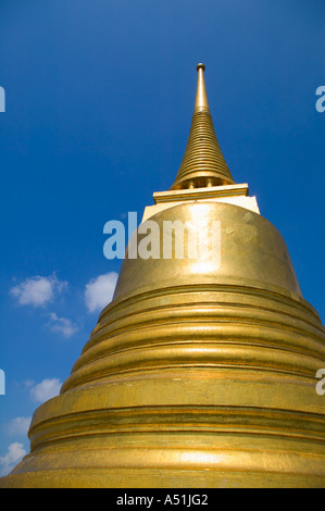 Stupa al Golden Mount Wat Saket Bangkok in Thailandia Foto Stock