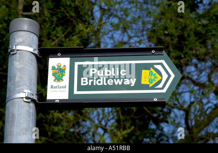 Rutland County Council e CPRE pubblico segno Bridleway Rutland Inghilterra Foto Stock