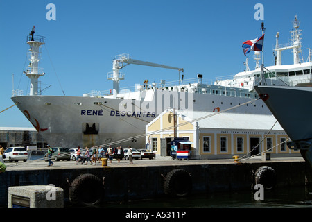 Rene Descartes nave dal porto di Città del Capo Sud Africa RSA Foto Stock