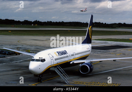 Ryanair Boeing 737 aerei per il trasporto di passeggeri, Londra Stansted, Essex, Regno Unito. Foto Stock