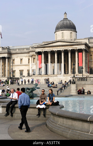 La National Gallery in Trafalgar Square, Londra, Gran Bretagna Foto Stock