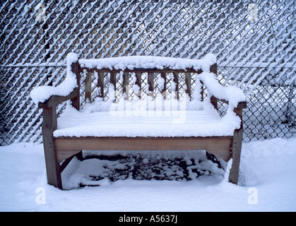 Coperta di neve da banco, Kent, Inghilterra, Regno Unito. Foto Stock