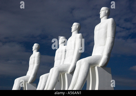 Enorme scultura - l uomo e il mare - di Svend Wiig Hansen al Porto di Esbjerg, Danimarca Foto Stock