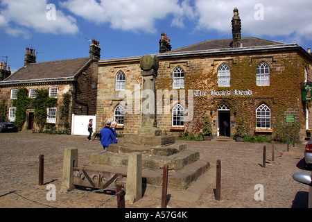 Regno Unito Yorkshire Ripon Ripley Village Boars Head Hotel Foto Stock