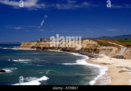 California Half Moon Bay Ritz Carlton Hotel vista hotel s posizione costiera Foto Stock