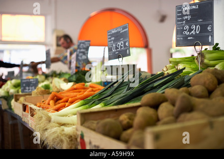Mercato ortofrutticolo, Costa Azzurra, Cannes, Francia Foto Stock