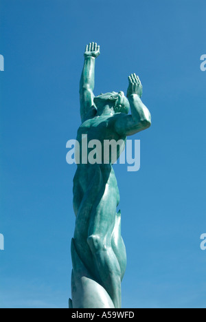 Centrotavola scultura in bronzo della fontana della vita eterna in Cleveland's Memorial Plaza sightseeing punti di riferimento e attrazioni turistiche Foto Stock