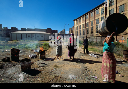 Mai Mai le donne a Johannesburg in Sud Africa Foto Stock