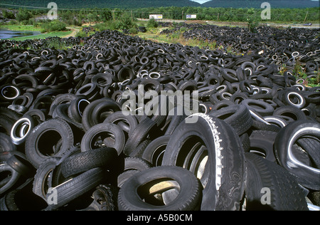 Pneumatico usato PA Dump Foto Stock