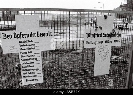 La foto è stata scattata nel 1989 subito dopo la caduta del muro di Berlino Foto Stock