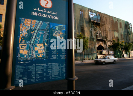 Una informazione turistica segno Beirut Foto Stock