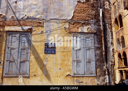 Abbandonato il vecchio edificio, Beirut, Libano Foto Stock