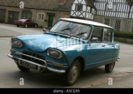 Citreon ami parcheggiato su una strada in Inghilterra GB UK 2005 Foto Stock