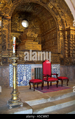 Chiesa del castello di Sesimbra, Portogallo Foto Stock