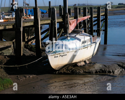 Blackpool e Fleetwood Yacht Club molo sul Fiume Wyre a Skippool Creek Foto Stock