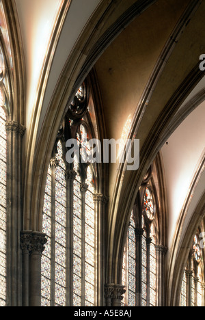 Köln, Dom Gewölbeansatz Mittelschiff im Foto Stock