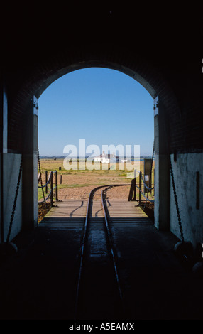 Ferrovia a scartamento ridotto le vie di ingresso al castello di hurst, hampshire, Regno Unito Foto Stock