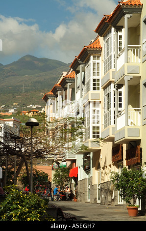 Candelaria una piccola città balneare sulla costa est di Tenerife Canarie Spagna Foto Stock