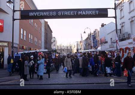 L'Inverness strada del mercato di Camden Londra Foto Stock