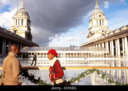 La pista di pattinaggio sul ghiaccio in Royal Observatory di Greenwich Londra Foto Stock