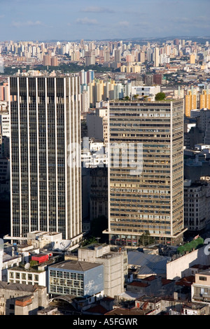 Una vista di Sao Paulo da in cima all'Edificio palazzo Italia Brasile Foto Stock