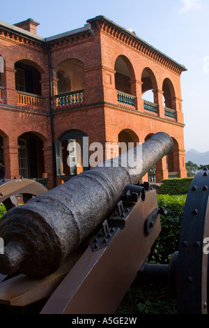 I cannoni al di fuori di Fort San Domingo Taipei Taiwan Foto Stock