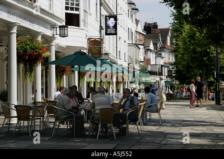 Inghilterra Tunbridge Wells Pantiles Foto Stock