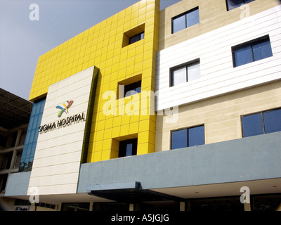 Sigma Hospital edificio Hyderabad Andhra Pradesh India Foto Stock
