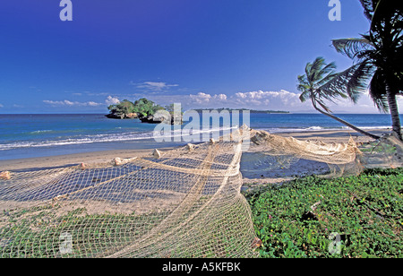 Repubblica Dominicana Penisola di Samana Sunset beach fGulf di frecce Golfo de la Flechas spazio aperto spazio copia testo tipo spazio spazio Foto Stock