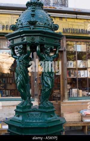 Wallace Fountain nel quartier latin. Paris 5ème district Foto Stock