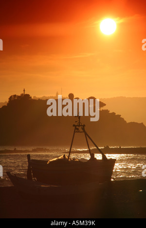 Tramonto in costa vicino a Almuñecar, Granada Foto Stock