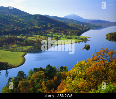 GB - Scozia: Loch Tummel dalla Queen's vista in Tayside Foto Stock