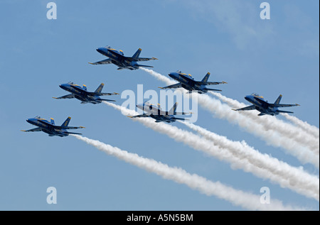 US Navy Blue Angels dimostrazione di volo team nella formazione di diamante del Lago Washington 2006 Foto Stock