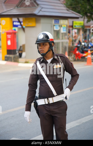 Poliziotto Ao Nang Krabi Thailandia Asia Foto Stock