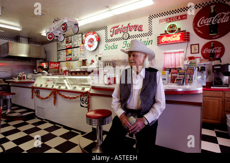 Noi WILLIAMS ritorcitoi una cena in stile anni cinquanta lungo la famosa Route 66 FOTO GERRIT DE HEUS Foto Stock