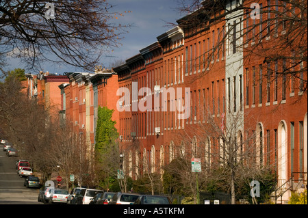 Fila di case Bolton Street Baltimore, Maryland Bolton Hill quartiere Foto Stock