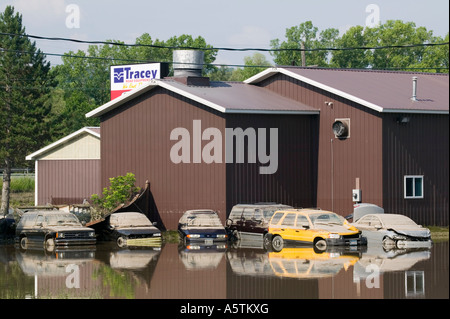 Le inondazioni del fiume Mohawk Giugno 2006 Canajoharie New York Foto Stock