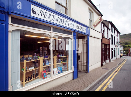Serendipity libri shop nel libro di Blaenavon Town South Wales UK Foto Stock