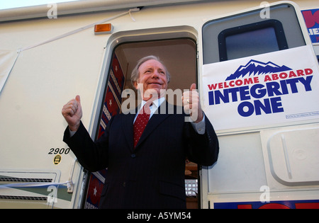 Il senatore Joe Lieberman campagne per la Presidenza USA nel 2004 Foto Stock