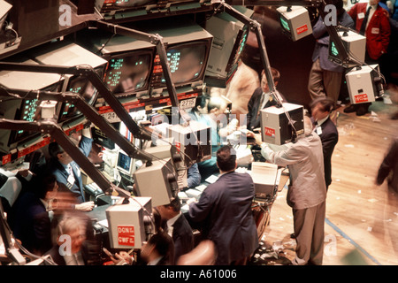 New York, NY, STATI UNITI D'AMERICA, New York Stock Exchange, panoramica del piano, Stock Traders NYSE, vista da sopra Foto Stock