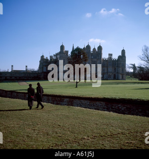 Burghley House è un grand xvi secolo English country house vicino alla città di Stamford nel Lincolnshire Foto Stock