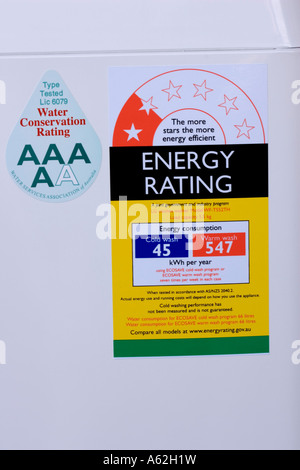 Il consumo di energia e di acqua efficienza nominale etichetta sul nuovo sulla macchina di lavaggio Nuova Zelanda Foto Stock