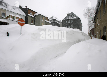 Metri di altezza neve in Oberwiesenthal, Monti Metalliferi, Erz Monti Metalliferi, Bassa Sassonia, Germania Foto Stock