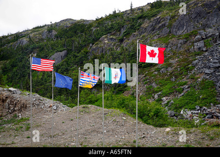 5 Bandiere DA STATI UNITI D'AMERICA , Alaska, Yukon, British Columbia, Canada. Foto Stock